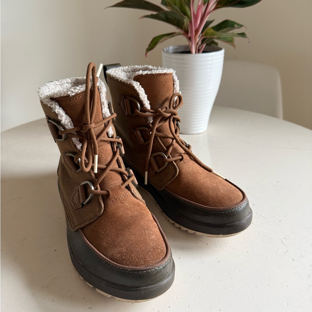 SOREL WOMEN’S WINTER BOOTS